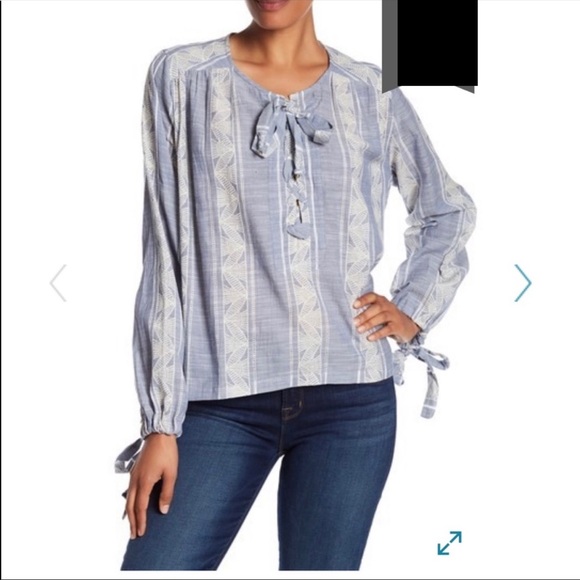 Vintage Havana Tops - ~Vintage Havana~ lace-up printed tie cuff blouse.